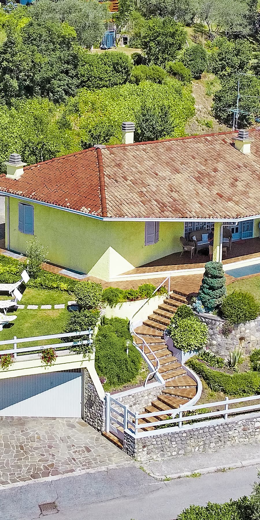 Villa con Piscina e Vista Lago, Lago di Garda