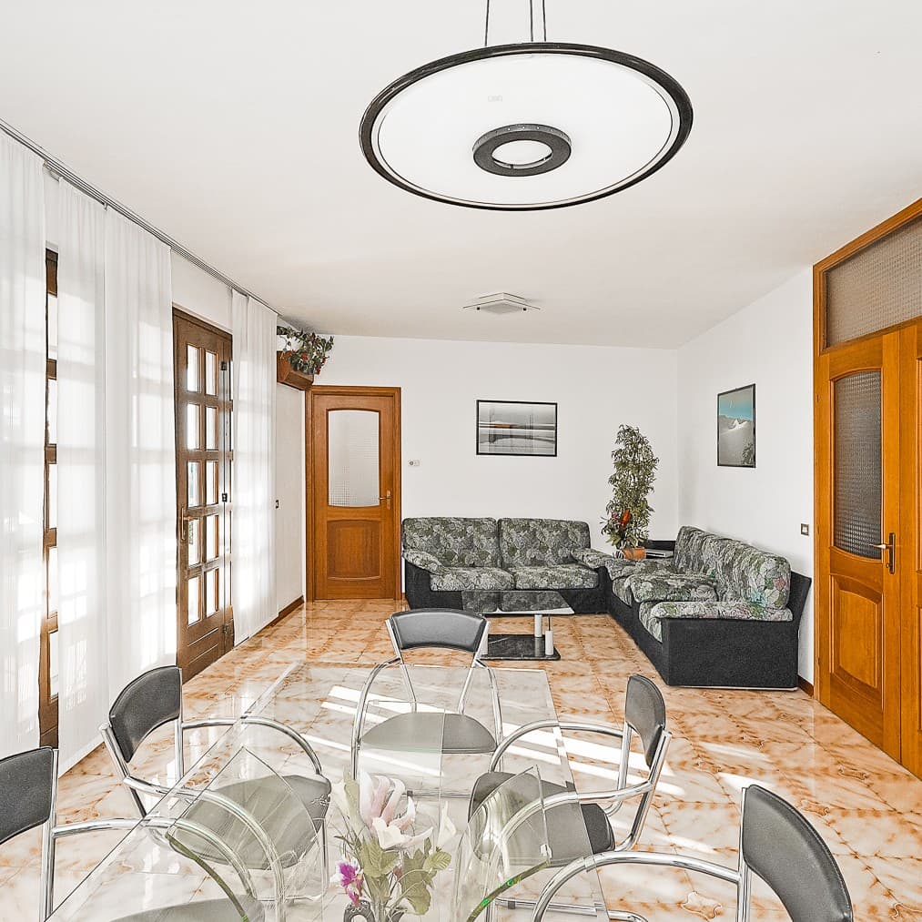 Villa con Piscina e Vista Lago, Lago di Garda