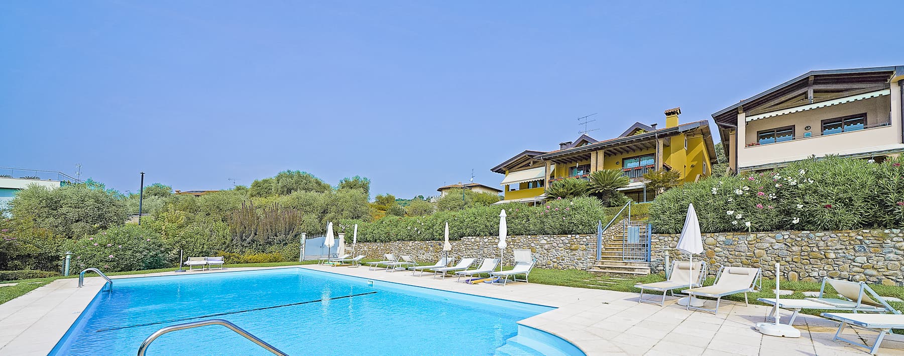 Attico con Vista Lago di Garda a Padenghe sul Garda