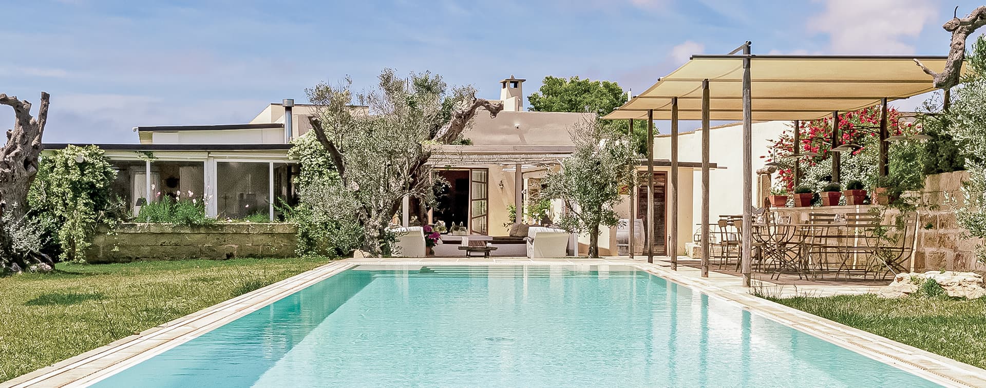 Villa con Trulli e Piscina a Morciano di Leuca, Puglia